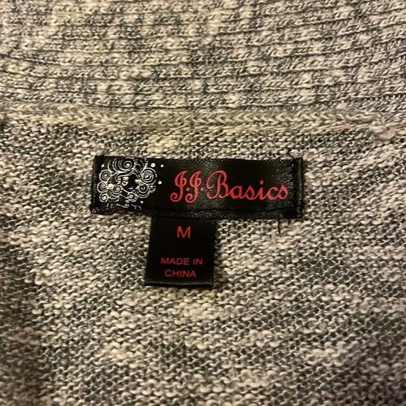 JJ Basics grey cardigan - Picture 4 of 5